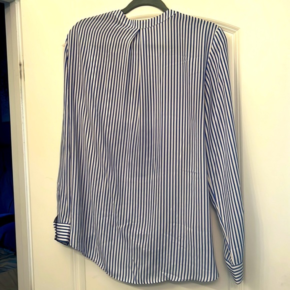 Ann Taylor Shirt Large - Picture 3 of 3
